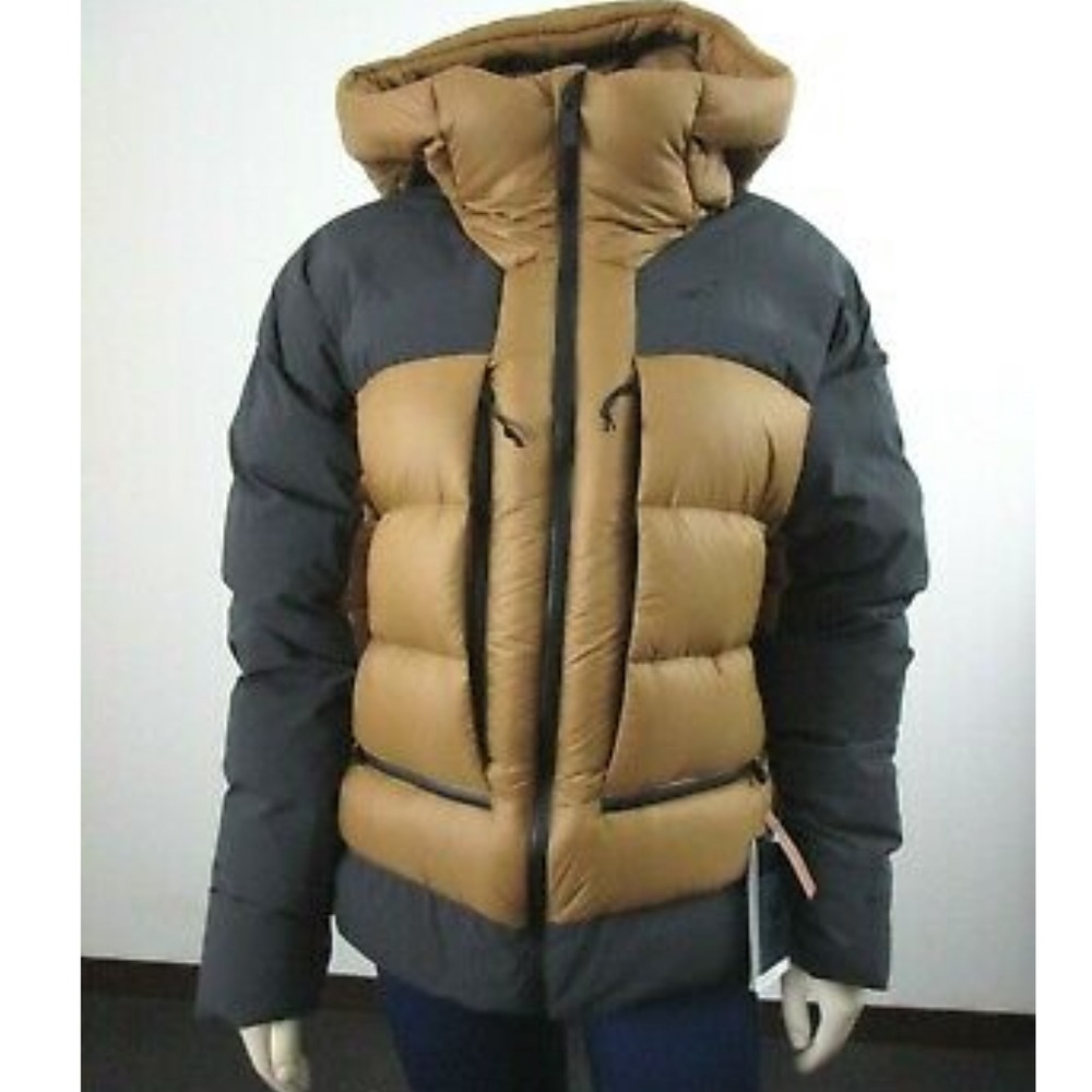 Brand New North Face Insulated Down Jacket - small
